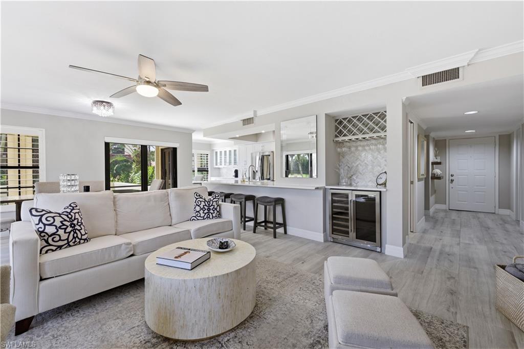 CHATEAUMERE - Residential Lease