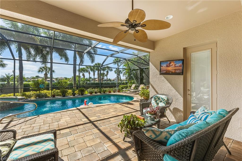 EMERSON SQUARE - Residential