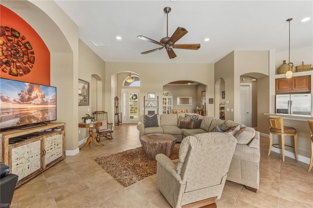 EMERSON SQUARE - Residential