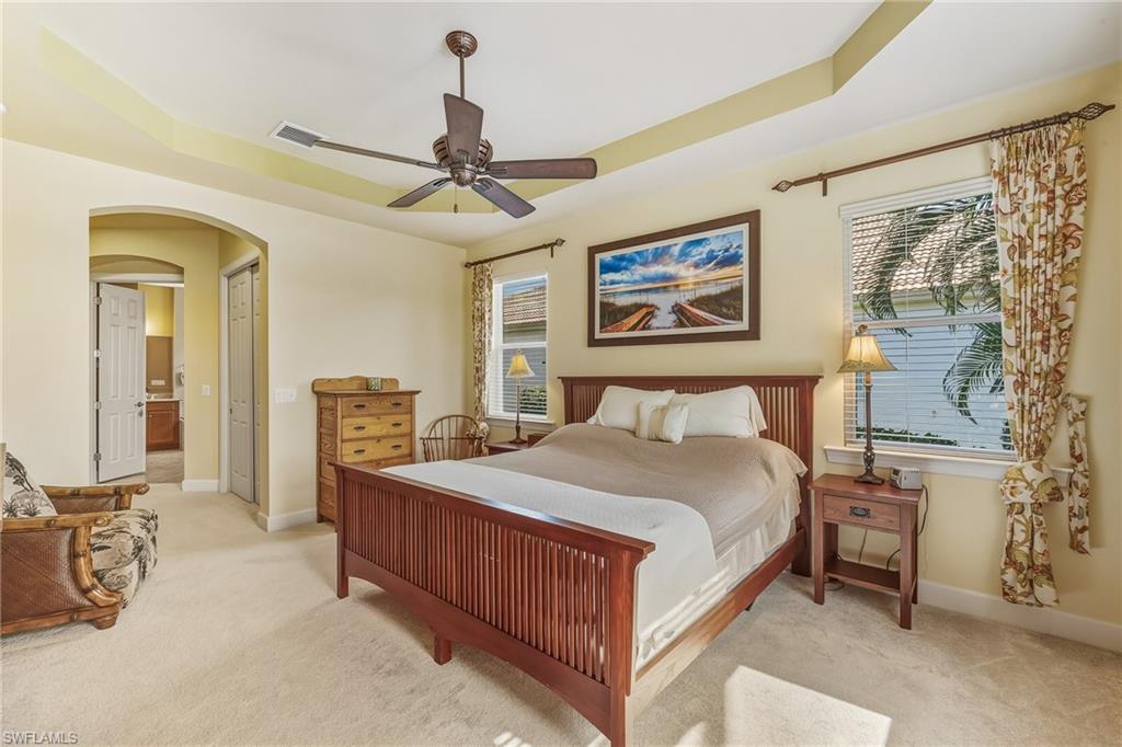 EMERSON SQUARE - Residential