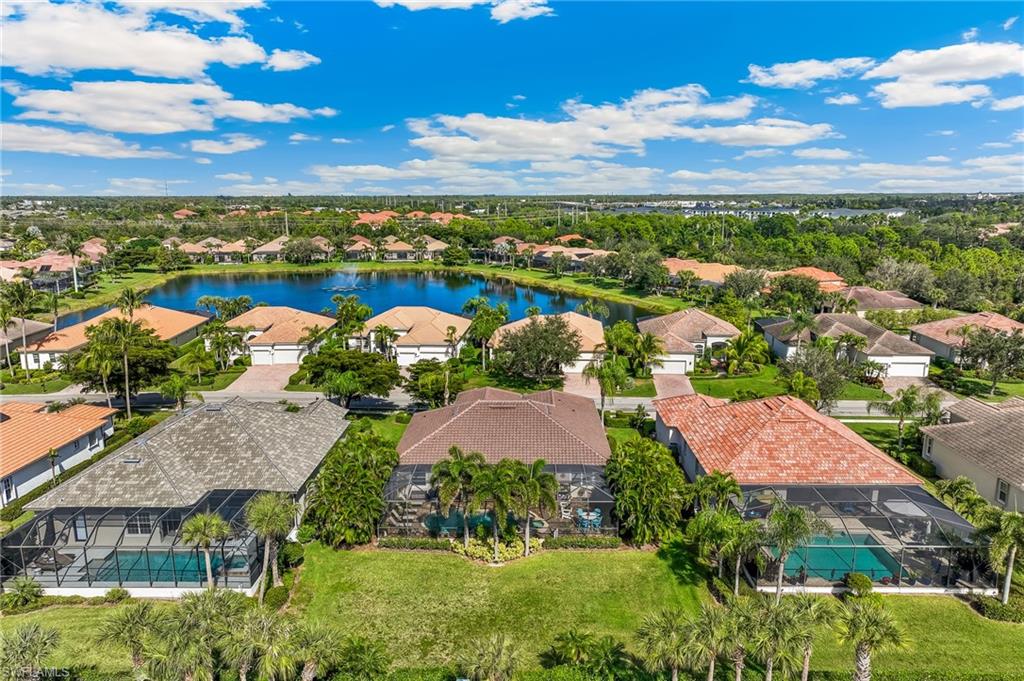 EMERSON SQUARE - Residential