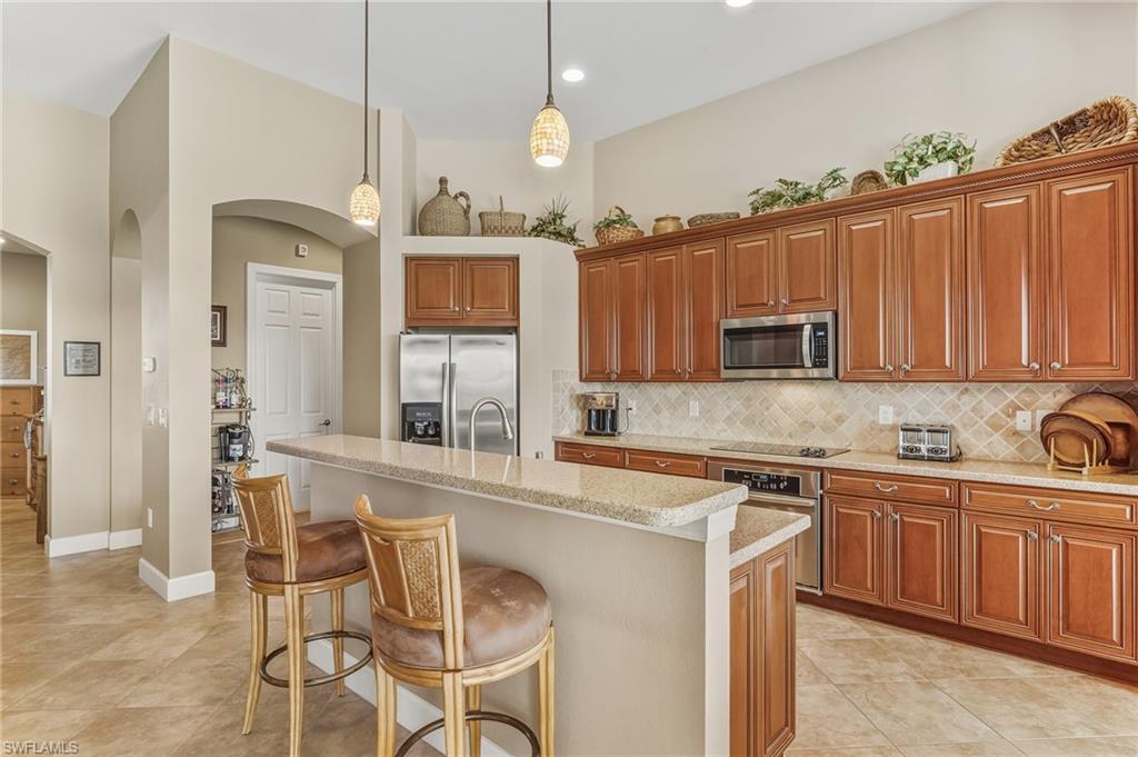 EMERSON SQUARE - Residential