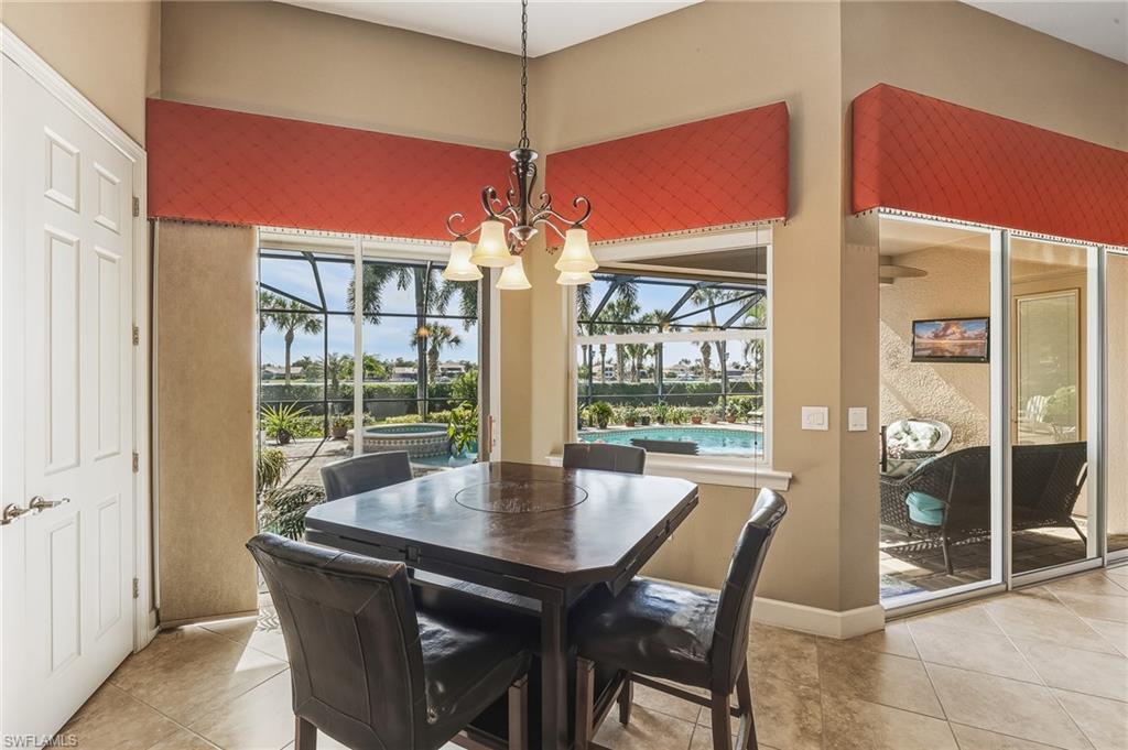 EMERSON SQUARE - Residential