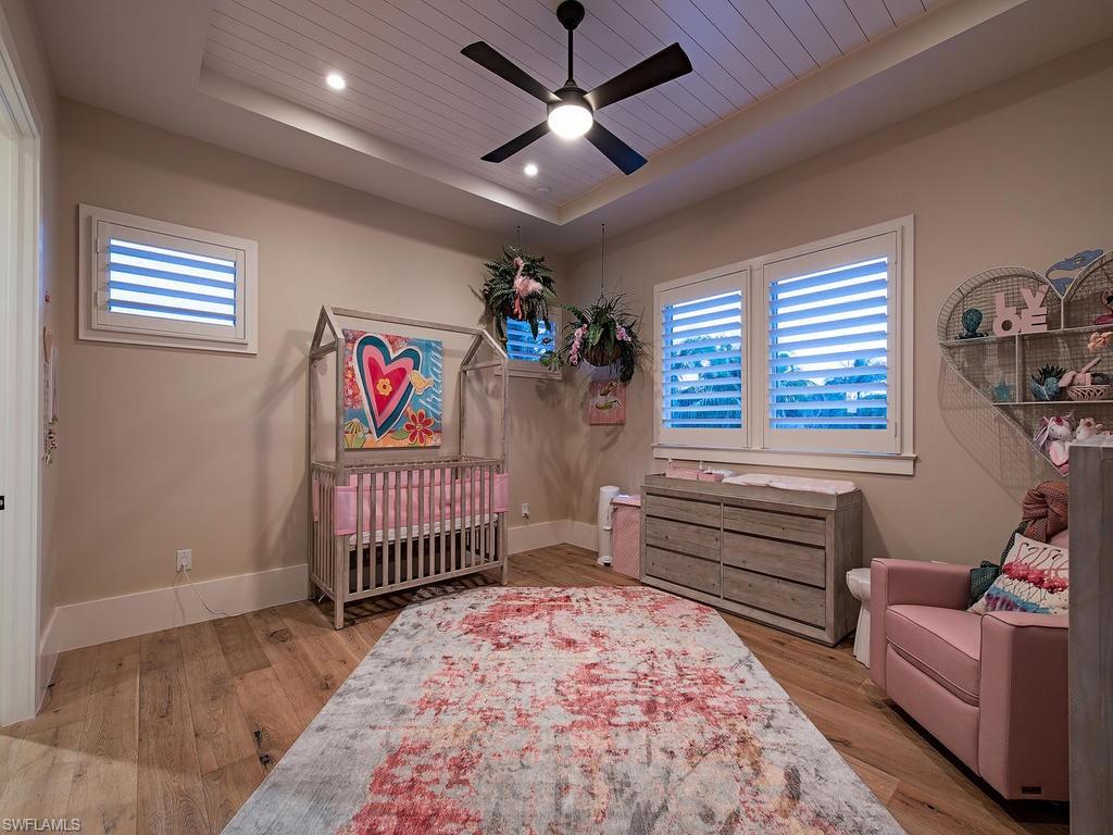 AQUALANE SHORES - Residential