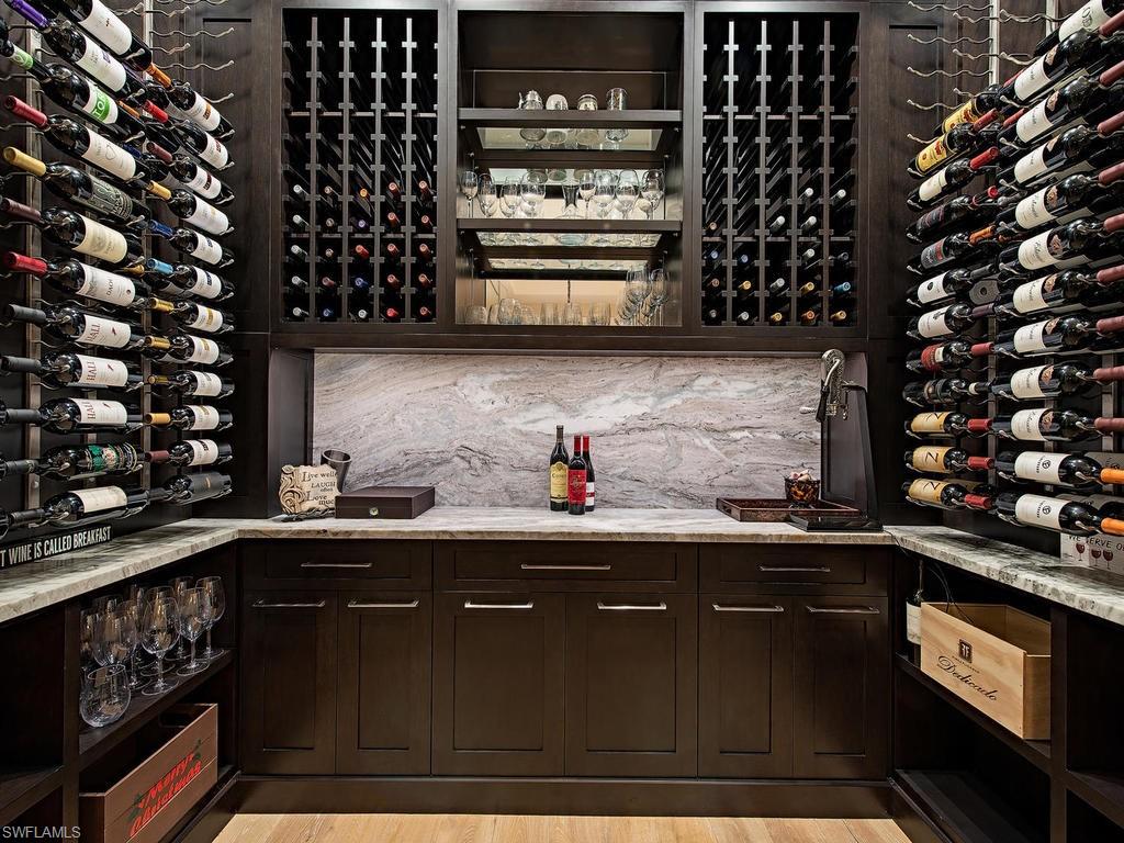 AQUALANE SHORES - Residential