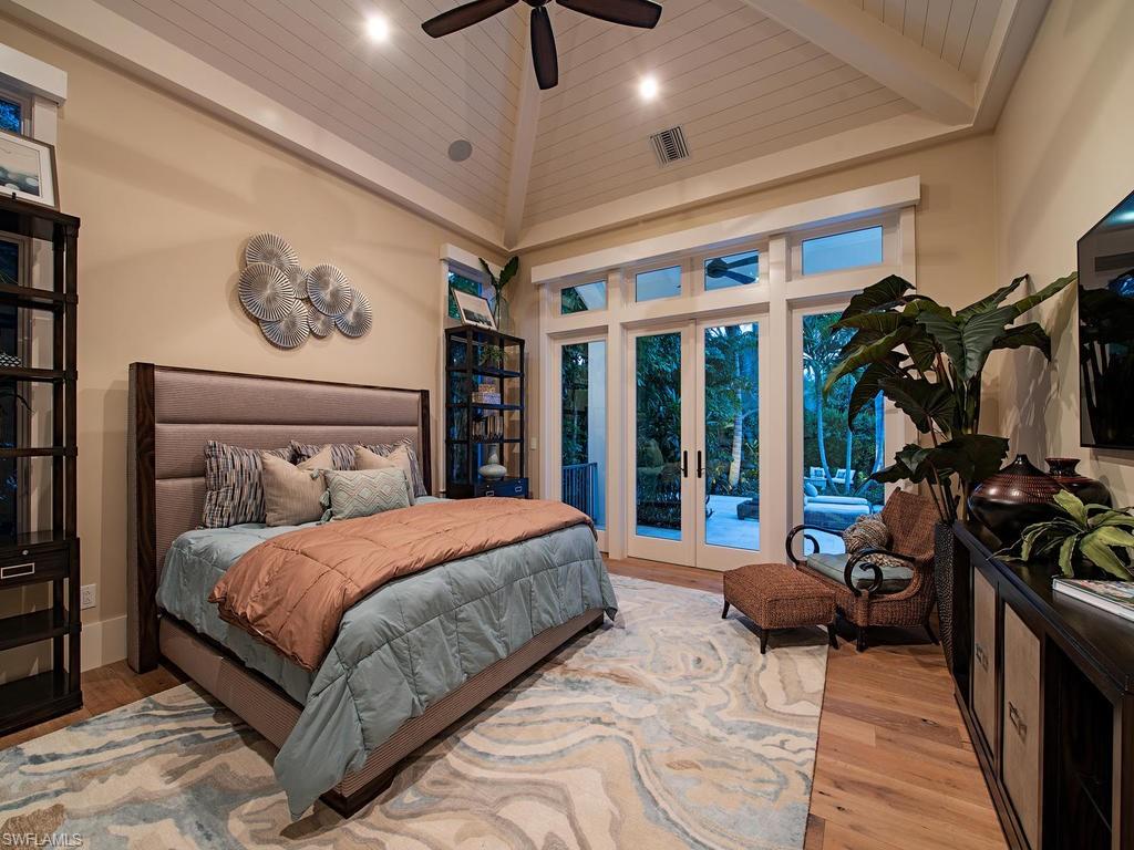 AQUALANE SHORES - Residential