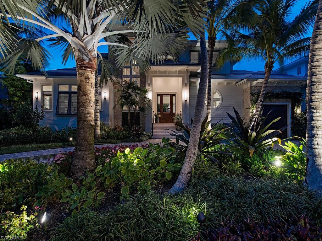 AQUALANE SHORES - Residential