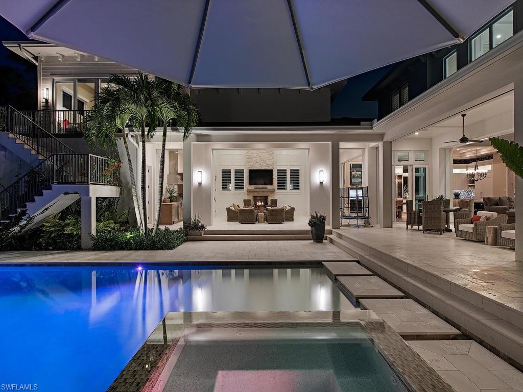 AQUALANE SHORES - Residential