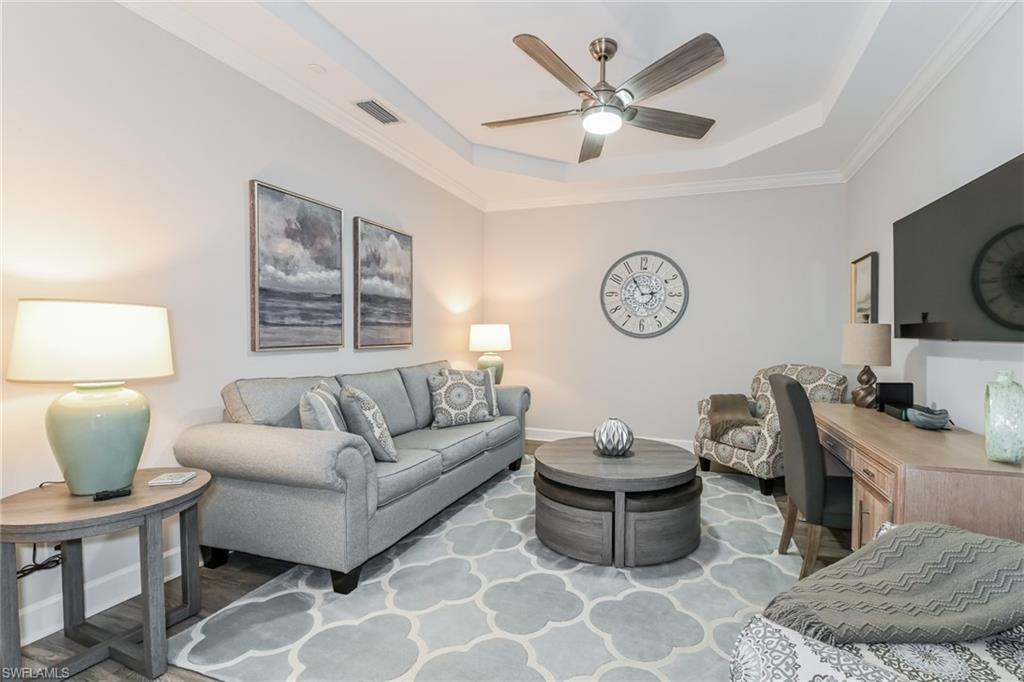 COACH HOUSE - Residential Lease