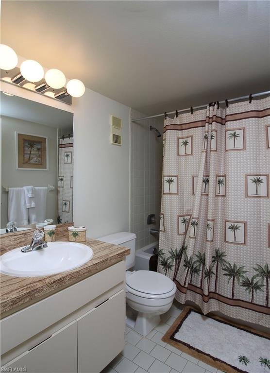 TROPIC SCHOONER APTS - Residential