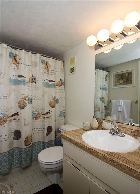 TROPIC SCHOONER APTS - Residential