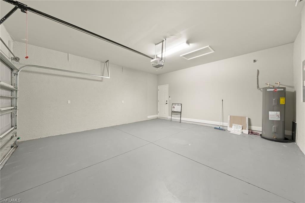 TROPIC ISLES - Residential