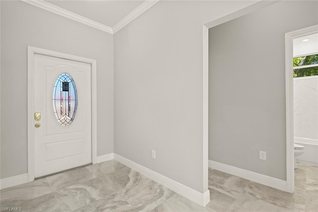 TROPIC ISLES - Residential