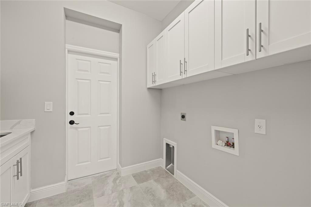 TROPIC ISLES - Residential