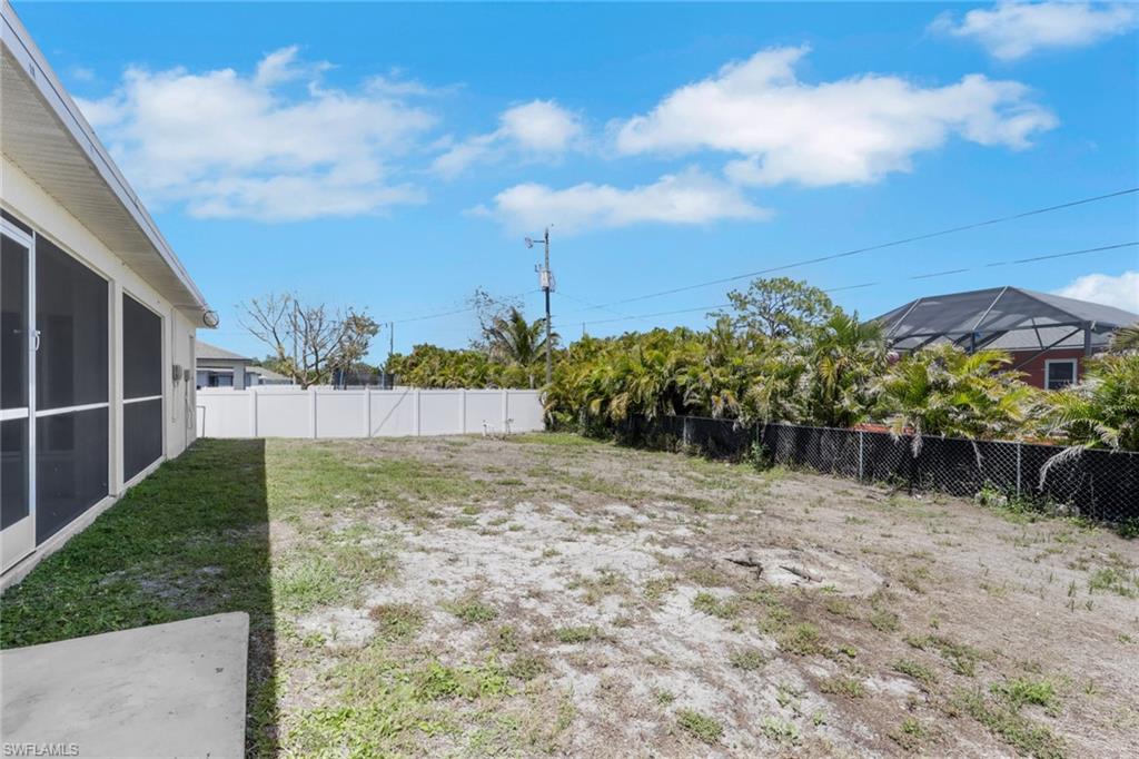 CAPE CORAL - Residential