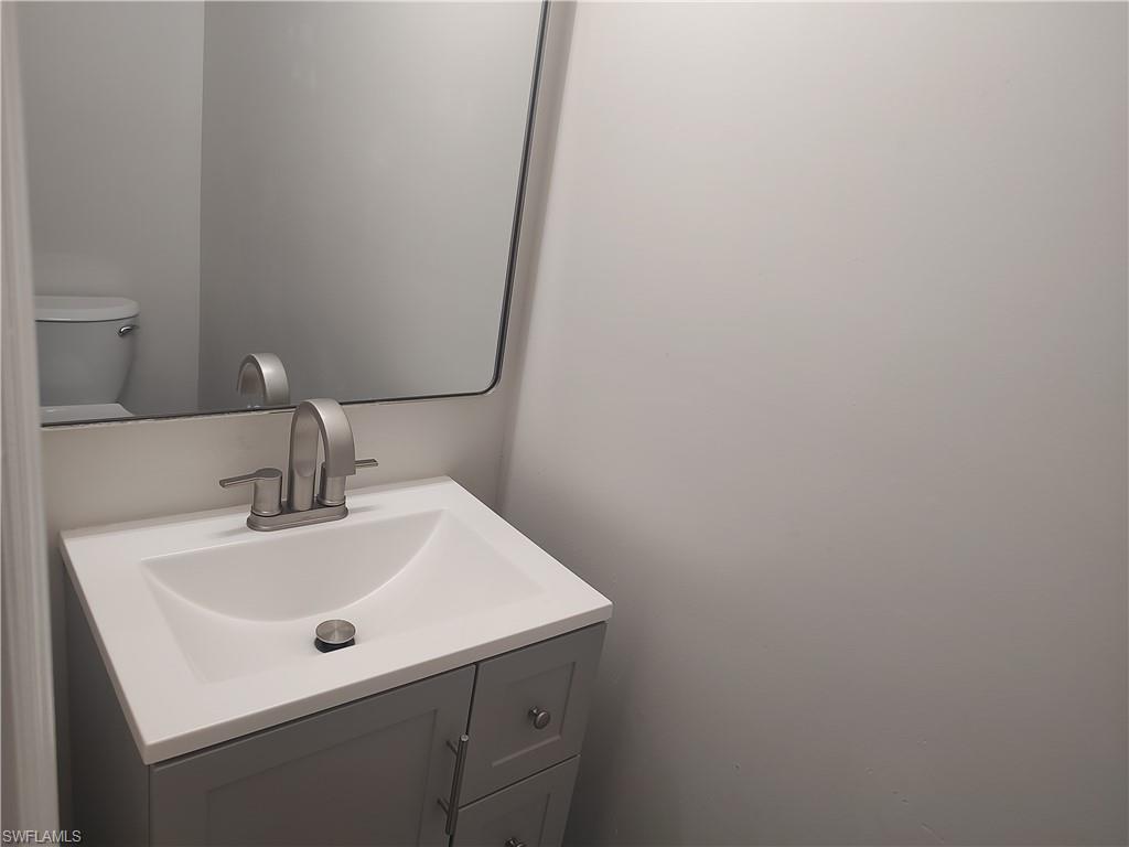 BELLA VIDA - Residential Lease