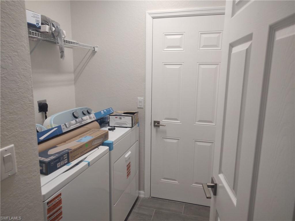 BELLA VIDA - Residential Lease