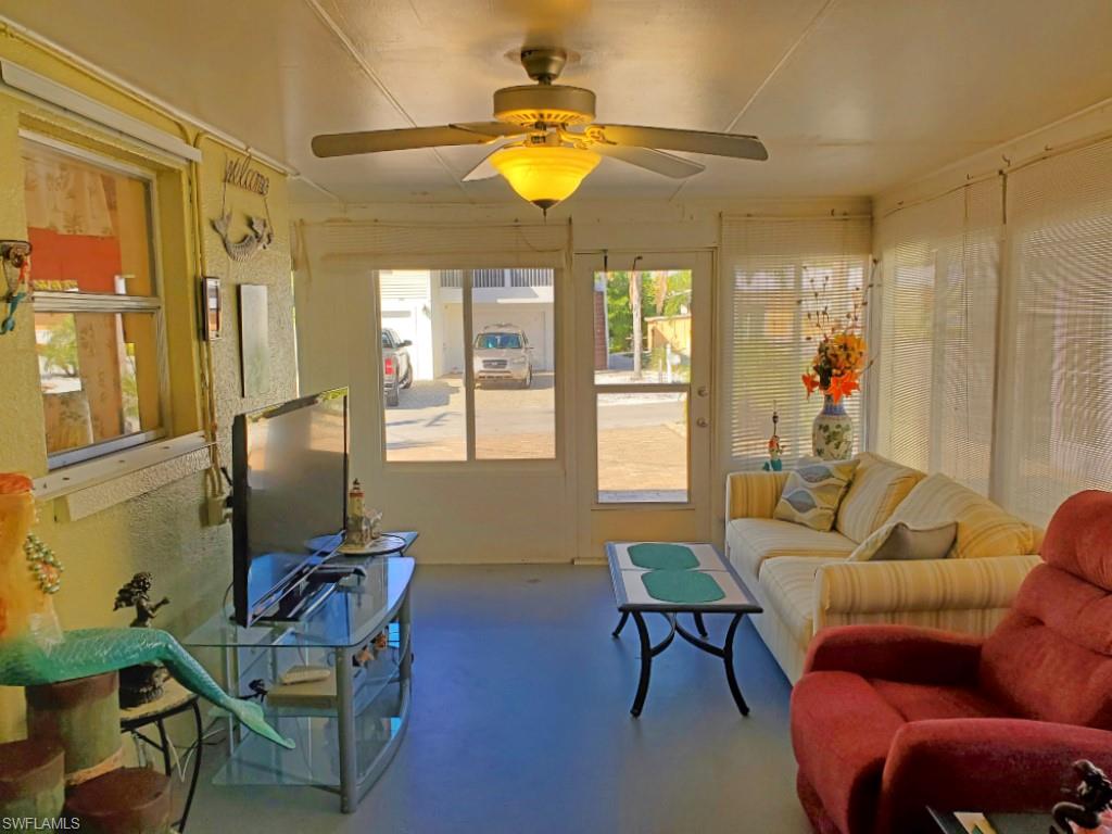 MIRAMAR - Residential