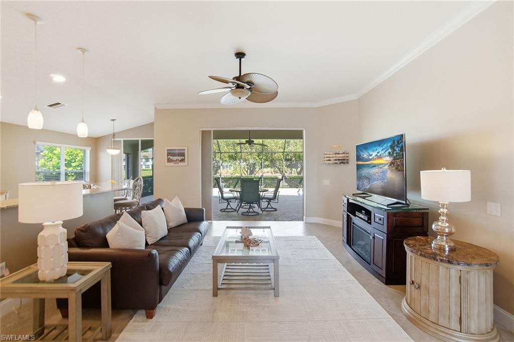 WHISPER CREEK - Residential