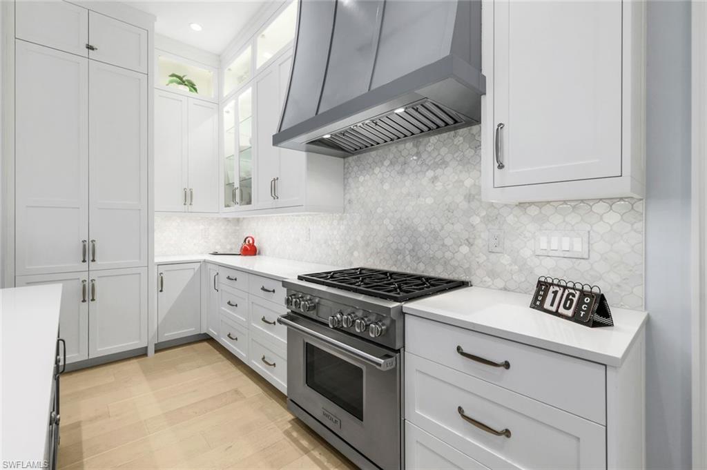 MANGROVE BAY - Residential