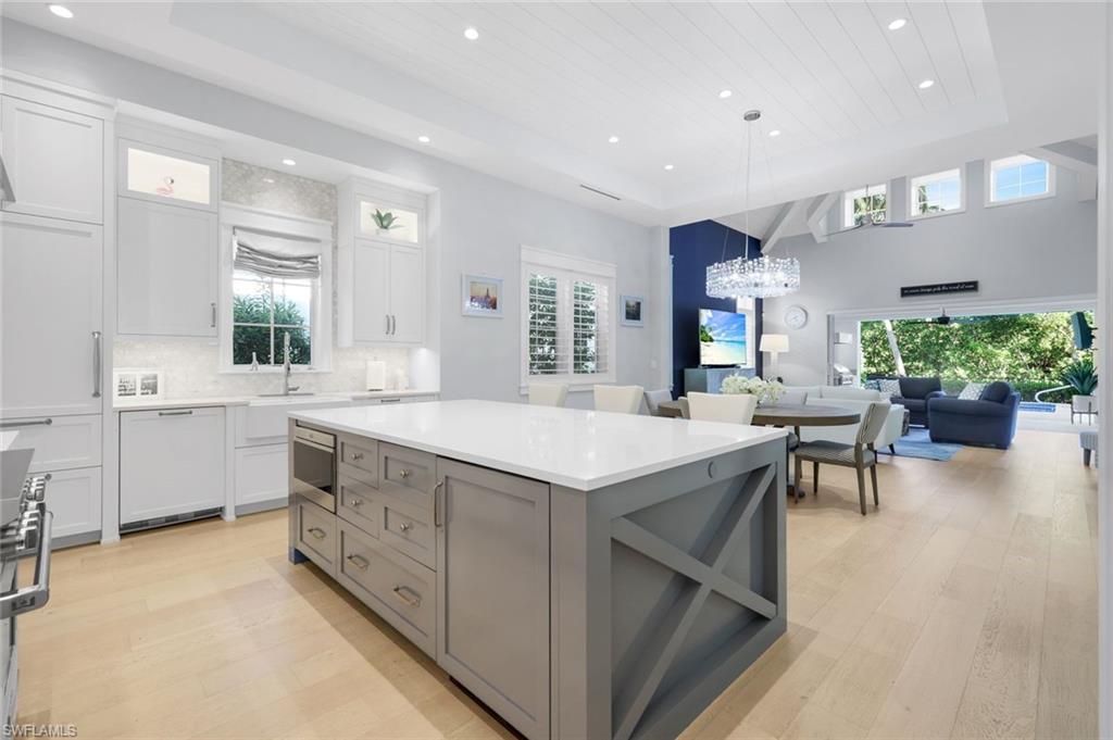 MANGROVE BAY - Residential