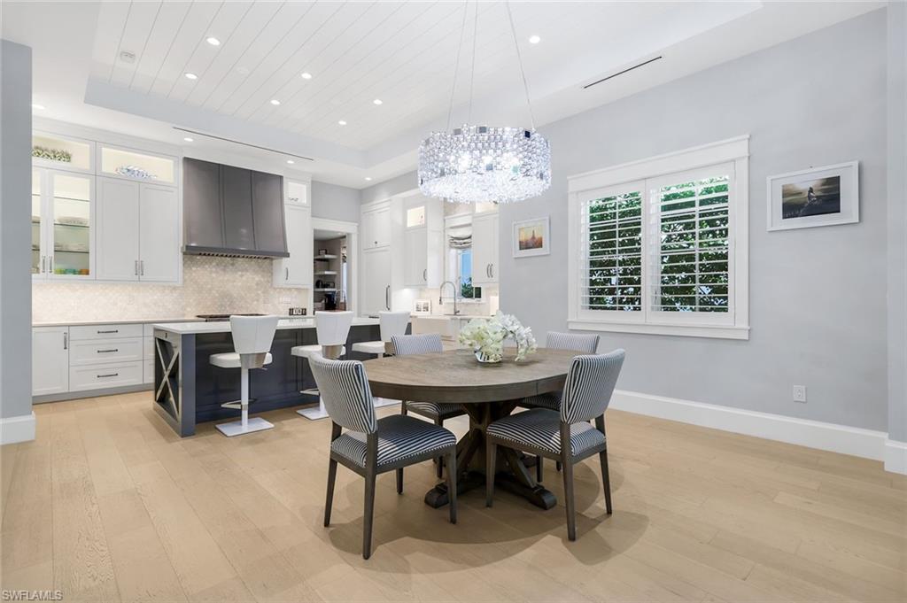 MANGROVE BAY - Residential