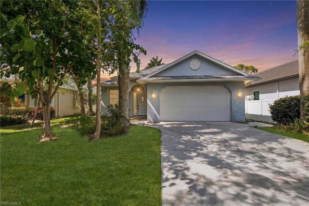 NAPLES PARK - Residential