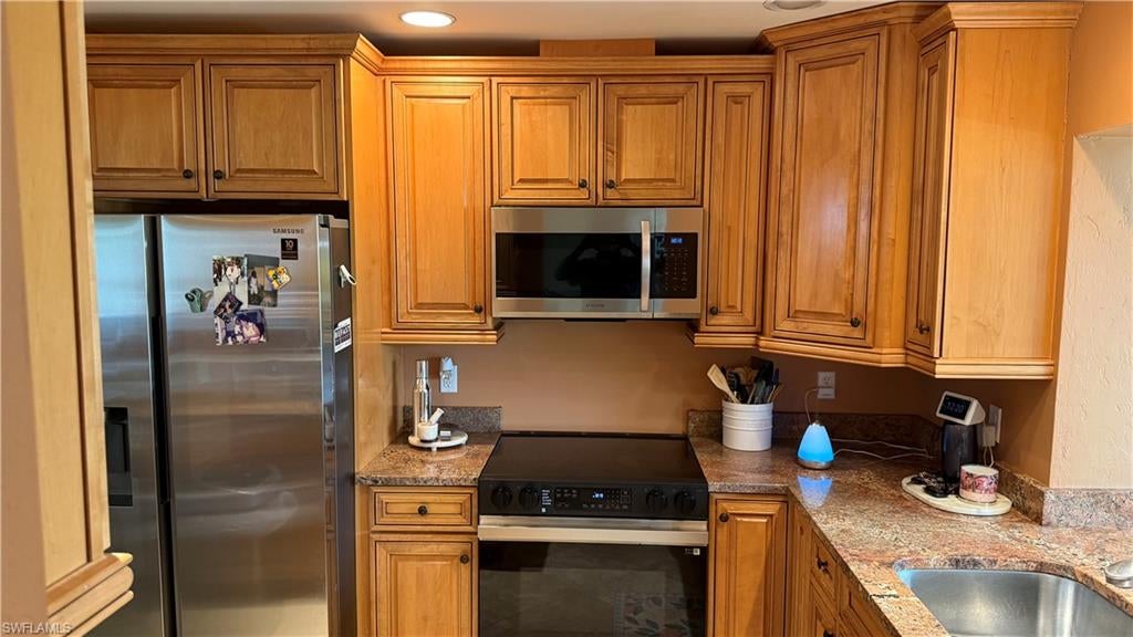 3115 Boca Ciega DR B9