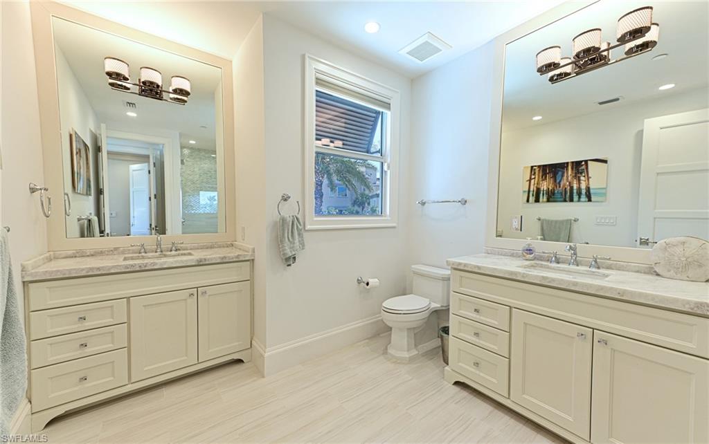 BAREFOOT BEACH - Residential