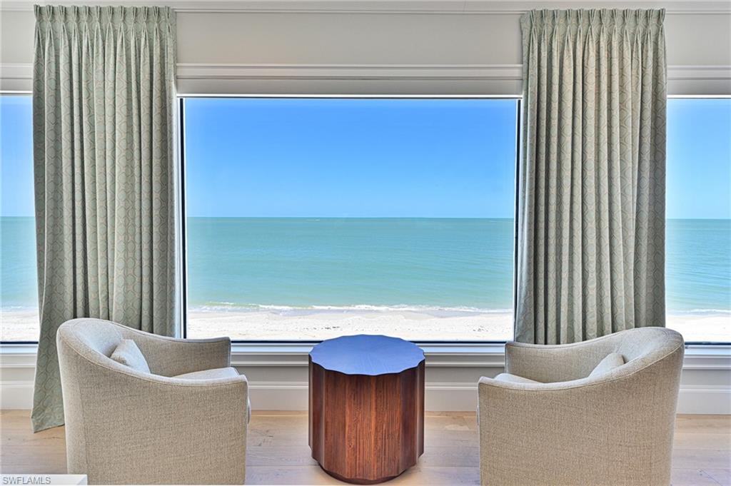 BAREFOOT BEACH - Residential