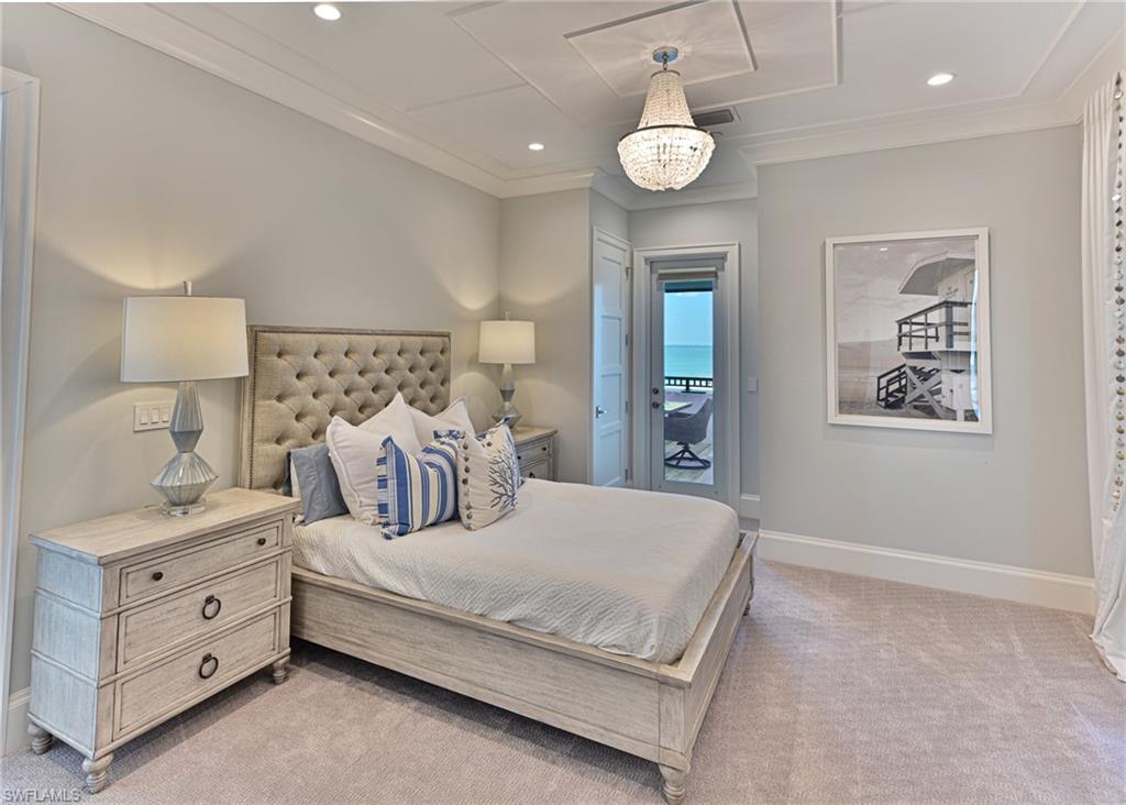 BAREFOOT BEACH - Residential