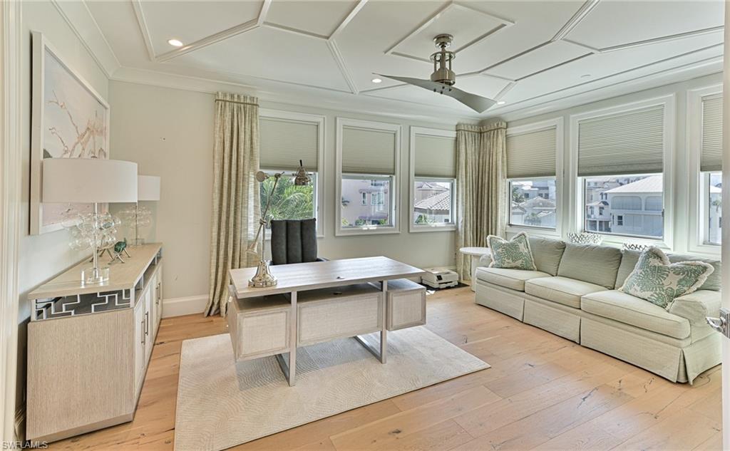 BAREFOOT BEACH - Residential