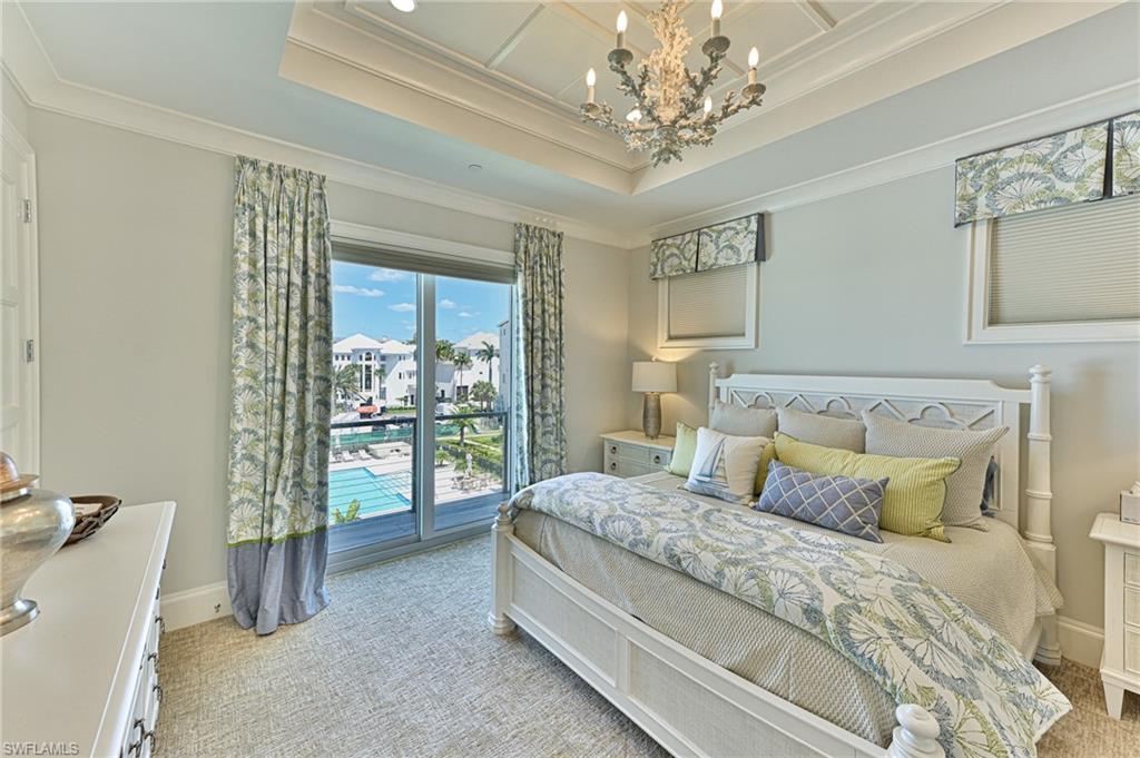 BAREFOOT BEACH - Residential