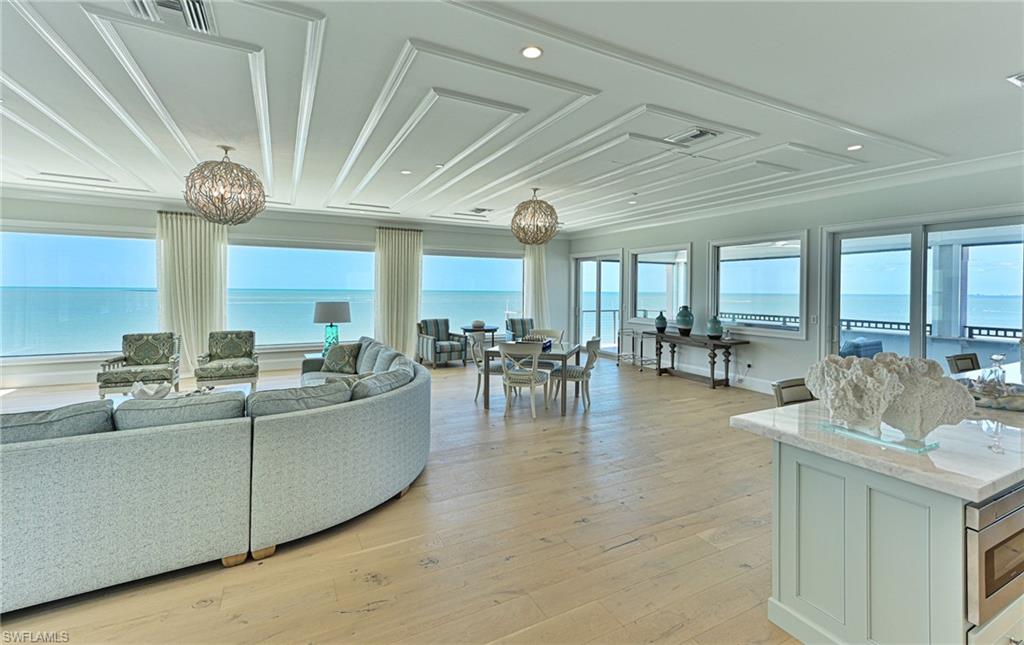 BAREFOOT BEACH - Residential