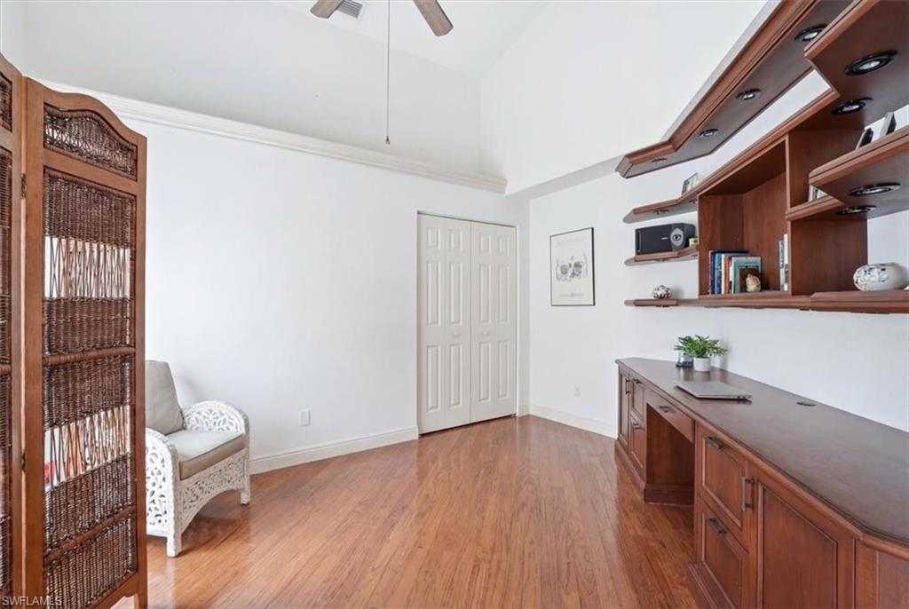 CROWN POINTE VILLAS - Residential