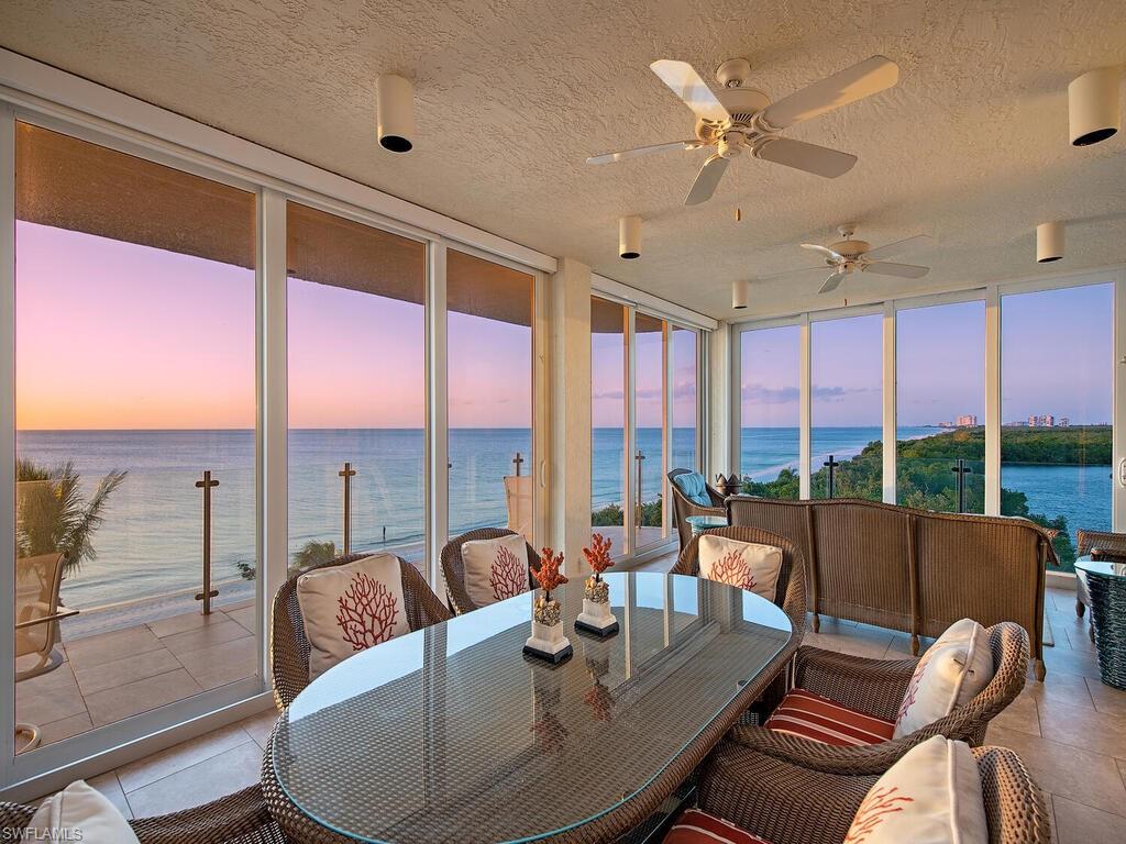 SEAPOINT AT NAPLES CAY - Residential