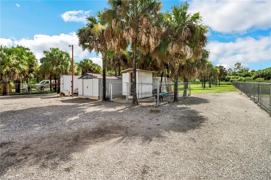 GOLDEN GATE ESTATES - Residential