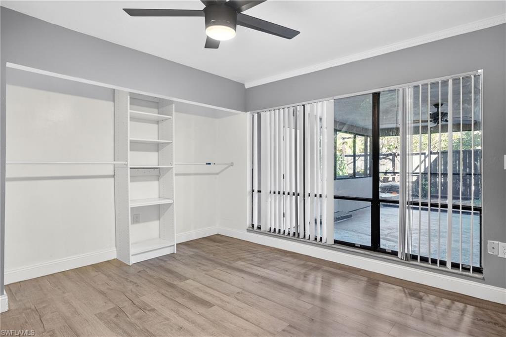 PINE GROVE TOWNHOUSES - Residential