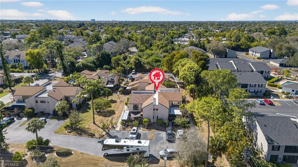 PINE GROVE TOWNHOUSES - Residential