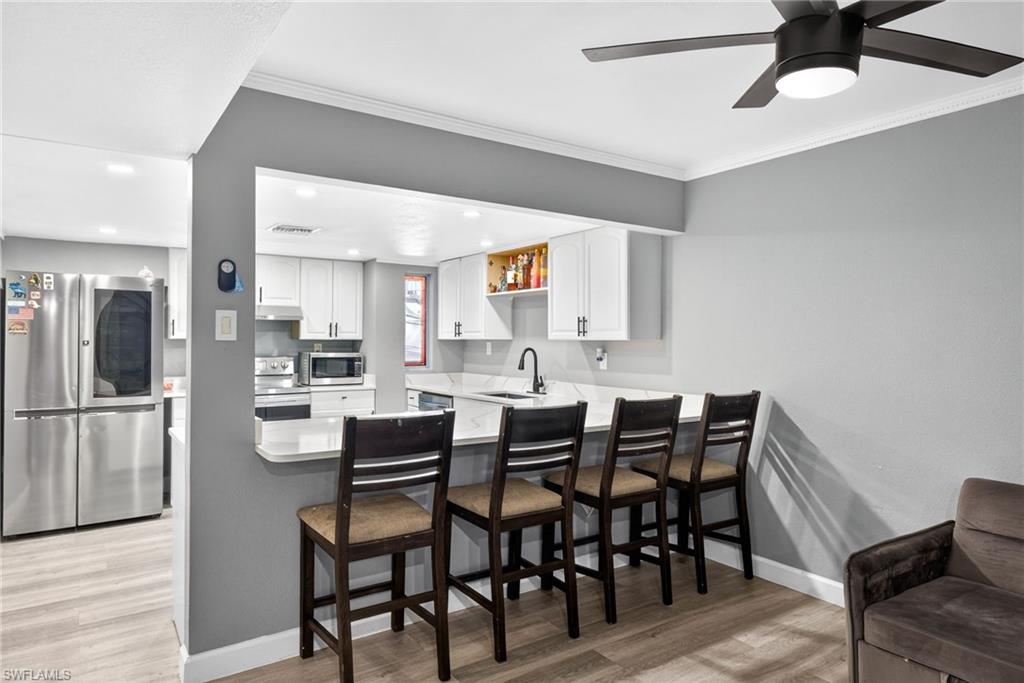 PINE GROVE TOWNHOUSES - Residential