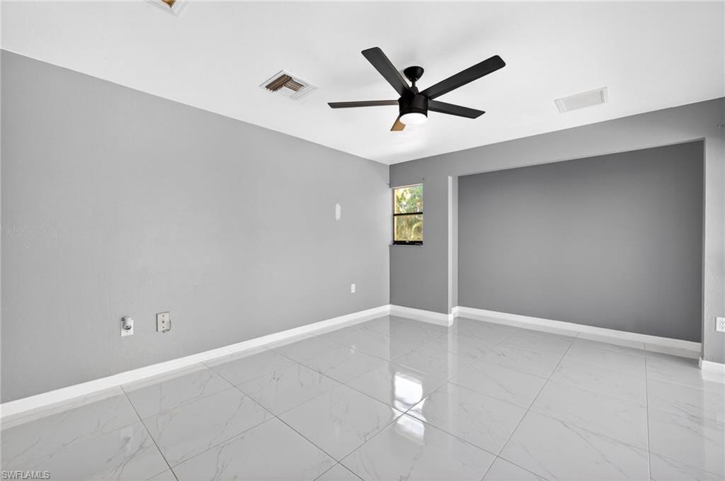 PINE GROVE TOWNHOUSES - Residential