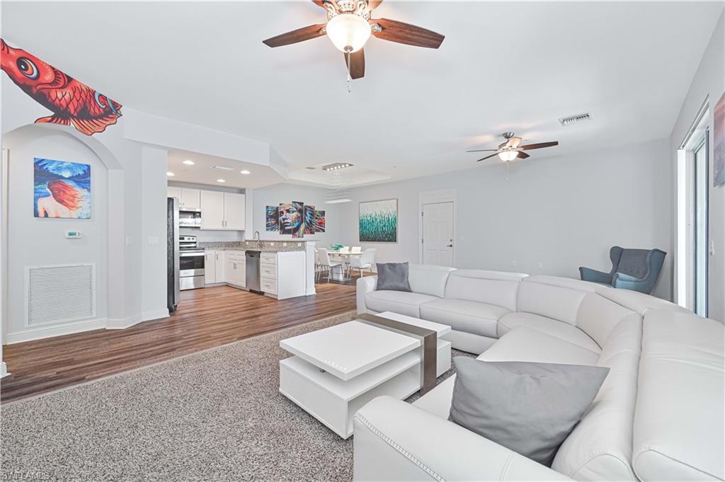 ISLES OF PORTO VISTA - Residential