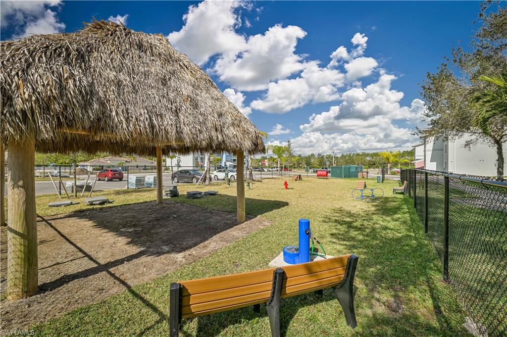 ISLES OF PORTO VISTA - Residential