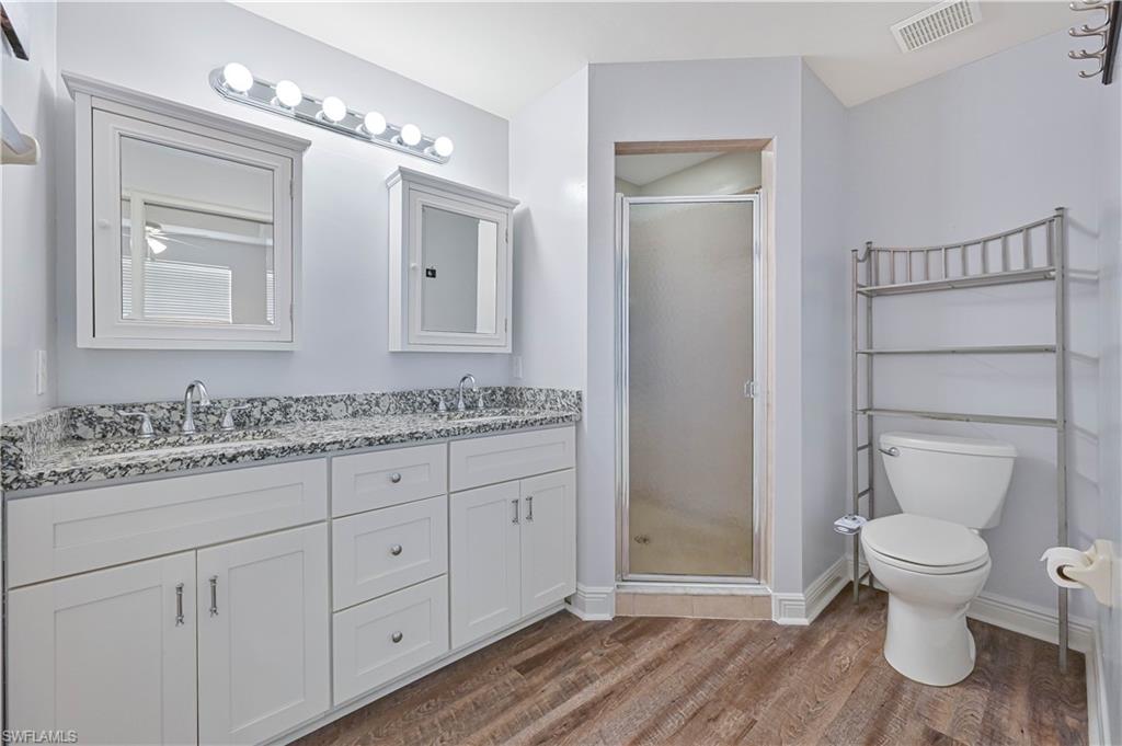 ISLES OF PORTO VISTA - Residential