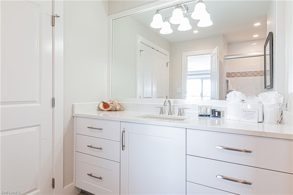 COVE INN - Residential