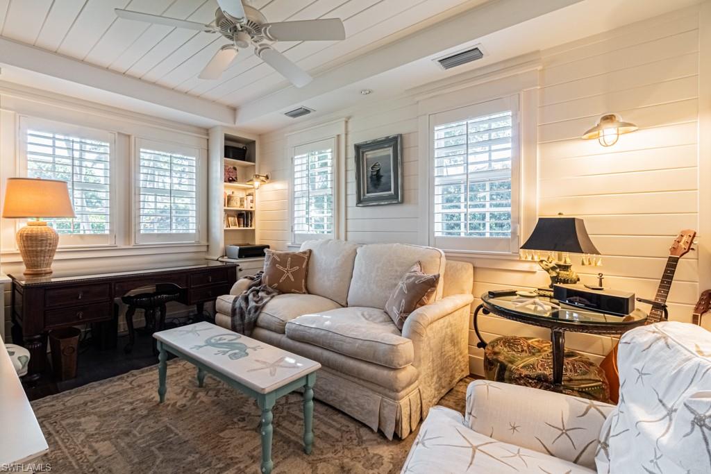 OLDE NAPLES - Residential Lease