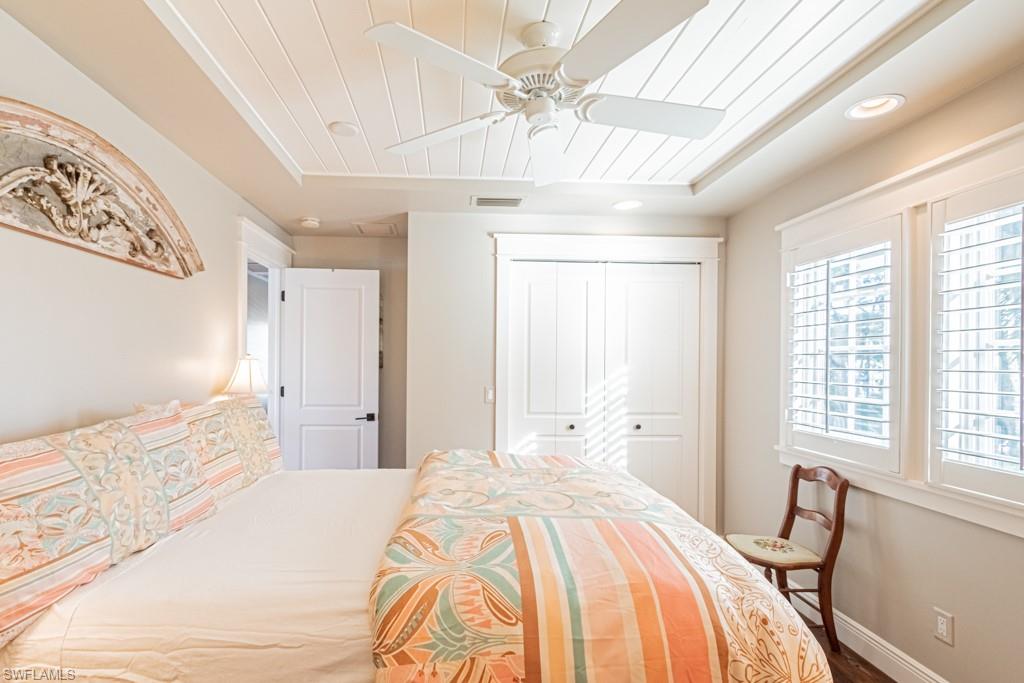 OLDE NAPLES - Residential Lease