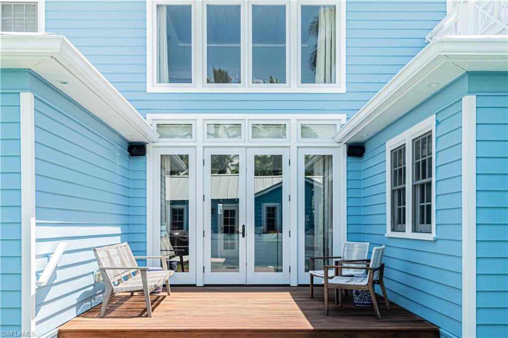 OLDE NAPLES - Residential Lease