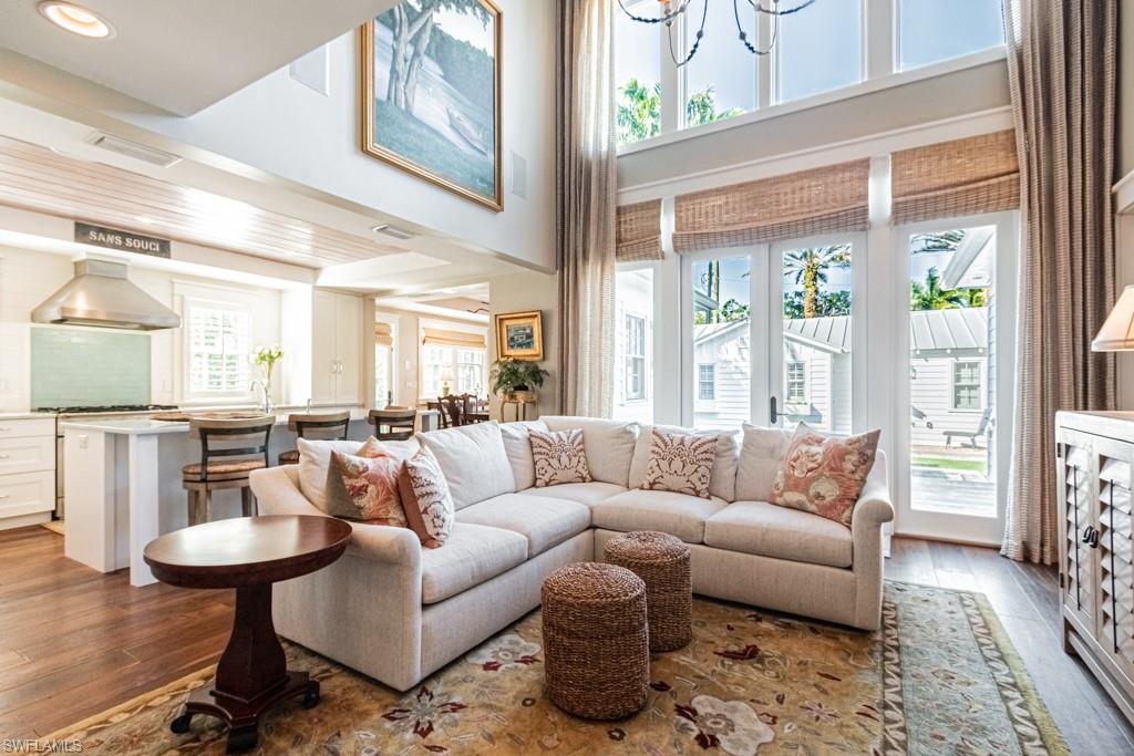 OLDE NAPLES - Residential Lease