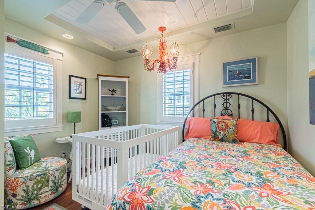 OLDE NAPLES - Residential Lease